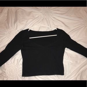 long sleeve v neck crop top